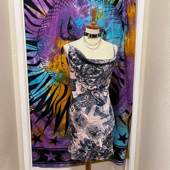 🌈 Amazingly beautiful mystic art dress - Picture 4 of 14